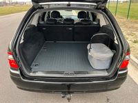 Gebraucht Mercedes E200 136 PS (100 kW) 2009 Schwarz Kombi