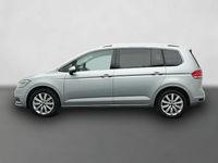 Gebraucht VW Touran Highline 150 PS (110 kW) 2024 Silber Van / Kleinbus