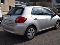 Gebraucht Toyota Auris Sol 97 PS (71 kW) 2009 Silber Kleinwagen