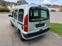 Gebraucht Renault Kangoo 95 PS (69 kW) 2009 Silber Van / Kleinbus
