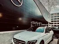 Gebraucht Mercedes E350 AMG line 289 PS (212 kW) 2018 Weiß Limousine