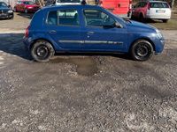 Gebraucht Renault Clio II 75 PS (55 kW) 2001 Blau Kleinwagen