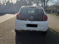Gebraucht Peugeot 108 Active 72 PS (52 kW) 2020 Weiß Kleinwagen