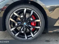 Gebraucht BMW 340 M Sport 374 PS (275 kW) 2025 Saphirschwarz metallic Kombi
