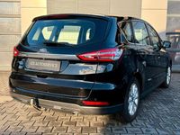 Gebraucht Ford S-MAX Titanium 160 PS (117 kW) 2016 Shadow black Van / Kleinbus