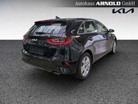 Gebraucht Kia Ceed Vision 140 PS (102 kW) 2024 Zilinaschwarz (metallic) Kleinwagen