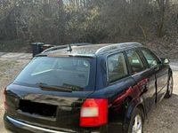 Gebraucht Audi A4 135 PS (99 kW) 2001 Schwarz Kombi