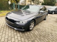 Gebraucht BMW 318 150 PS (110 kW) 2017 Grau Limousine