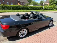 Gebraucht BMW 318 Cabriolet 143 PS (105 kW) 2010 Schwarz Cabrio