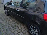 Gebraucht Renault Clio II Dynamique 75 PS (55 kW) 2010 Schwarz Limousine