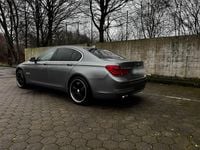 Gebraucht BMW 730 245 PS (180 kW) 2009 Grau Limousine