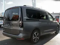Gebraucht VW Caddy Maxi 102 PS (75 kW) 2024 Grau / indiumgrau Van / Kleinbus