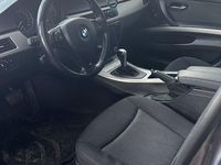Gebraucht BMW 320 177 PS (130 kW) 2006 Grau Kombi