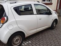 Gebraucht Chevrolet Spark LS 82 PS (60 kW) 2012 Weiß Kleinwagen