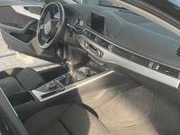 Gebraucht Audi A4 150 PS (110 kW) 2018 Schwarz Kombi