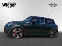 Używany Mini John Cooper Works 231 KM (169 kW) 2021 Zielony Hatchback