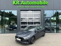 Gebraucht Hyundai i20 Trend 101 PS (74 kW) 2023 Grau Kleinwagen