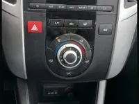 Gebraucht Kia Venga 128 PS (94 kW) 2012 Grau Kleinwagen