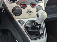 Gebraucht Ford Ka Titanium 75 PS (55 kW) 2011 Weiß Kleinwagen