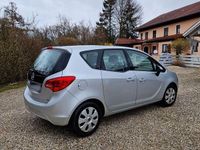 Gebraucht Opel Meriva 101 PS (74 kW) 2011 Silber Van / Kleinbus