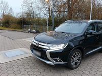 Gebraucht Mitsubishi Outlander 150 PS (110 kW) 2016 Schwarz SUV