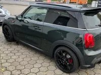 Gebraucht Mini John Cooper Works 231 PS (169 kW) 2021 Grün Kleinwagen