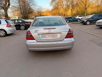 Gebraucht Mercedes E270 177 PS (130 kW) 2002 Grau Limousine