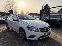 Gebraucht Mercedes A180 109 PS (80 kW) 2013 Weiß Limousine