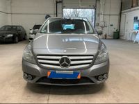 Gebraucht Mercedes B200 155 PS (114 kW) 2012 Silber Van / Kleinbus