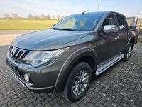 Gebraucht Mitsubishi L200 Plus 181 PS (133 kW) 2018 Grün Pickup