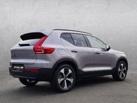 Neu Volvo XC40 Plus 163 PS (119 kW) 2026 Silber (aurora silver / metallic) SUV
