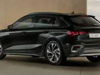 Neu Audi A3 150 PS (110 kW) 2026 Mythosschwarz metallic SUV
