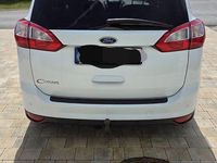 Używany Ford Grand C-Max 170 KM (125 kW) 2018 Biały Minivan