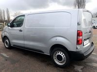 Używany Citroën Jumpy Business Class 122 KM (89 kW) 2018 Srebrny Minivan