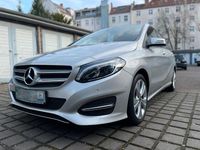 Gebraucht Mercedes B200 156 PS (114 kW) 2018 Silber Van / Kleinbus