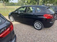 Gebraucht BMW 218 Performance 140 PS (102 kW) 2018 Blau Van / Kleinbus