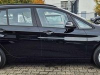 Gebraucht BMW 218 150 PS (110 kW) 2021 Schwarz ii/bonnet fluid black Van / Kleinbus