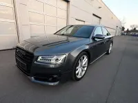 Gebraucht Audi S8 plus Sport 733 PS (539 kW) 2017 Grau Limousine