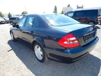 Gebraucht Mercedes E220 150 PS (110 kW) 2005 Schwarz Limousine