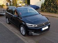Gebraucht VW Touran Highline 150 PS (110 kW) 2017 Schwarz Van / Kleinbus