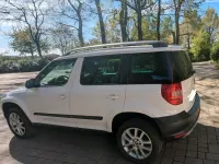 Gebraucht Skoda Yeti Ambition 122 PS (89 kW) 2013 Weiß SUV