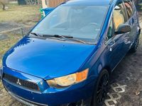 Gebraucht Mitsubishi Colt Invite 95 PS (69 kW) 2009 Blau Kleinwagen