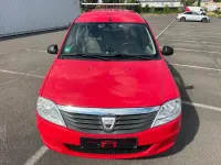 Gebraucht Dacia Logan MCV Ambiance 75 PS (55 kW) 2009 Rot Limousine