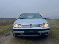 Gebraucht VW Golf IV 105 PS (77 kW) 2001 Silber Kleinwagen