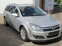 Gebraucht Opel Astra Sport 140 PS (102 kW) 2007 Silber Limousine