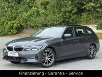 Gebraucht BMW 318 Sport Line 156 PS (114 kW) 2021 Grau Kombi