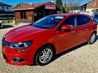 Gebraucht Renault Mégane Life 116 PS (85 kW) 2019 Rot Limousine