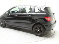 Gebraucht Mercedes B150 97 PS (71 kW) 2007 Schwarz Van / Kleinbus
