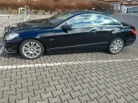 Gebraucht Mercedes E250 204 PS (150 kW) 2011 Schwarz Coupé