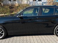 Gebraucht BMW 116 Advantage 109 PS (80 kW) 2015 Schwarz Kleinwagen